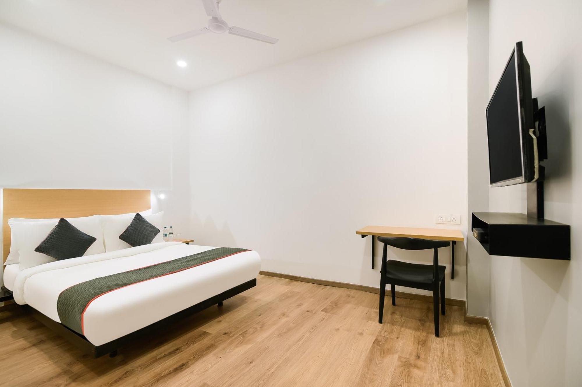 מלון Bijnaur Townhouse The Awadh Airport Near Chaudhary Charan Singh International Airport מראה חיצוני תמונה