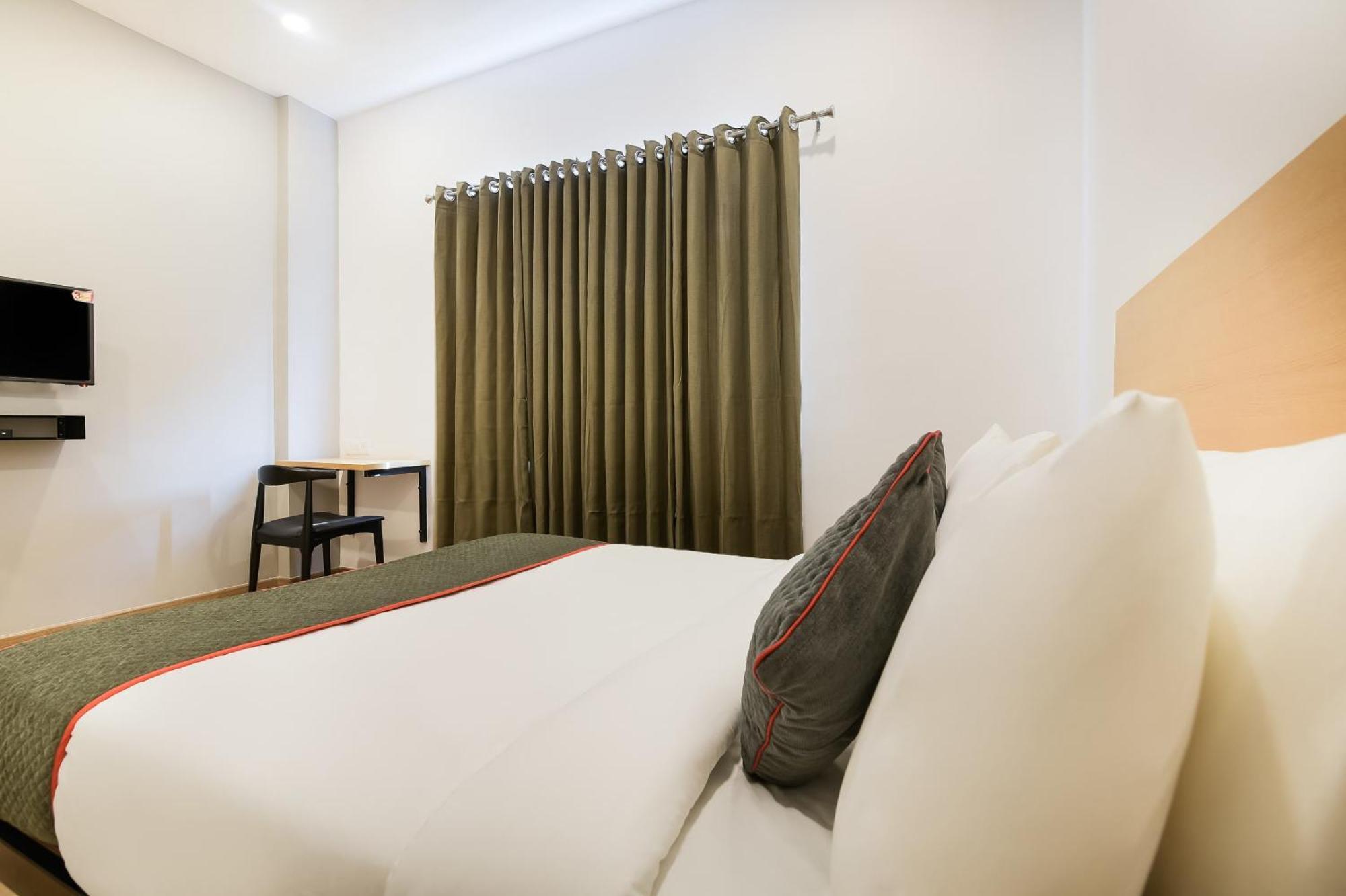 מלון Bijnaur Townhouse The Awadh Airport Near Chaudhary Charan Singh International Airport מראה חיצוני תמונה