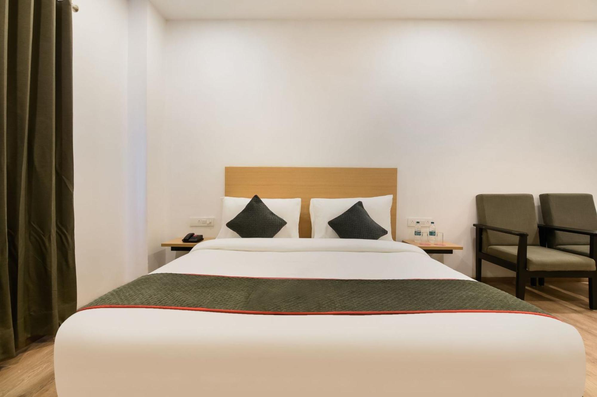 מלון Bijnaur Townhouse The Awadh Airport Near Chaudhary Charan Singh International Airport מראה חיצוני תמונה